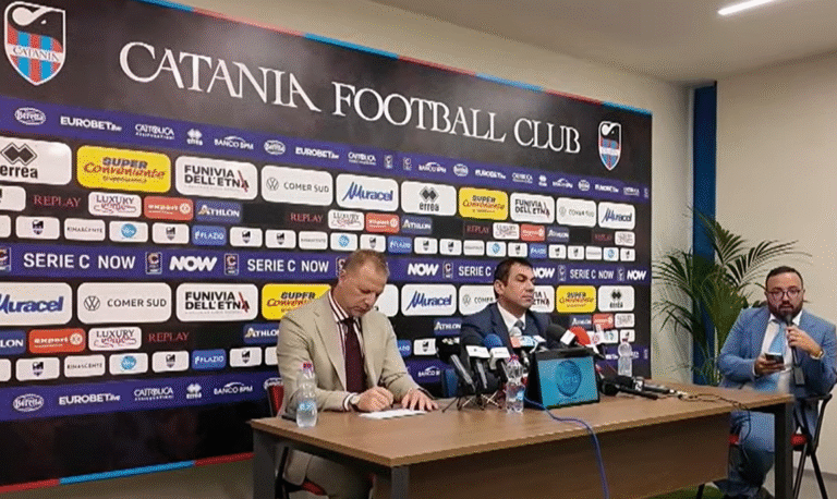 Andrea Motta, insieme al presidente del Catania Rosario Pelligra e il Vicepresidente del club etneo, Vincenzo Grella